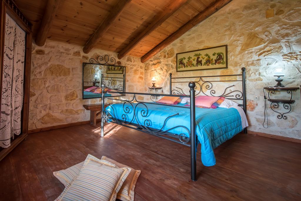 Ktima Kourou Guest House Planos  Room photo